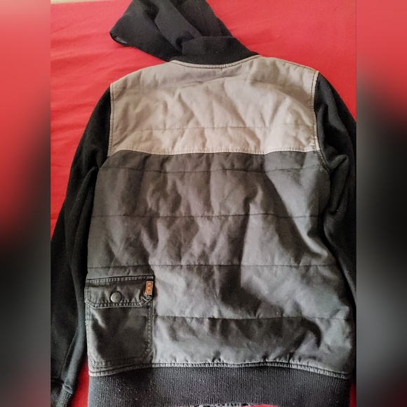 Billabong jacket - Picture 3 of 6